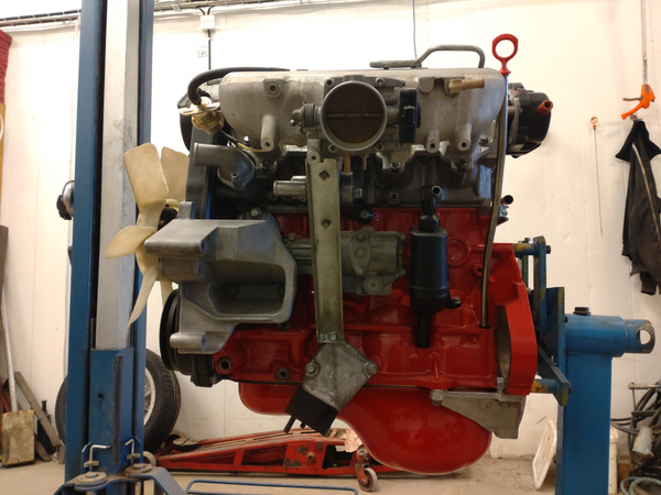 Volvo 740 16v motor B234f helrenoverad