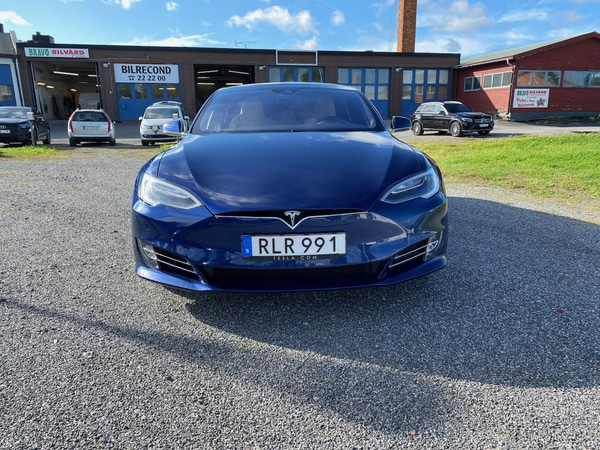 Tesla Model S 90D -17, fri SuC, AP1, full utr