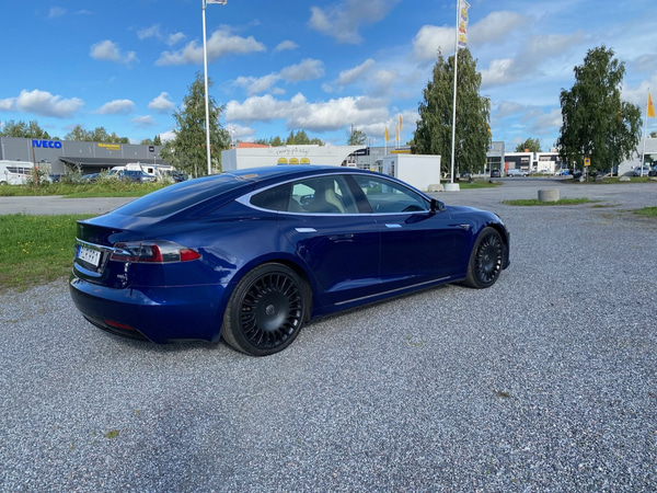 Tesla Model S 90D -17, fri SuC, AP1, full utr