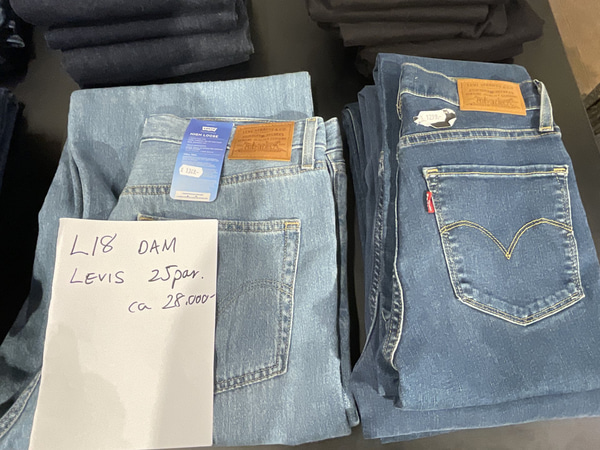 Konkursparti, Levis jeans, L18